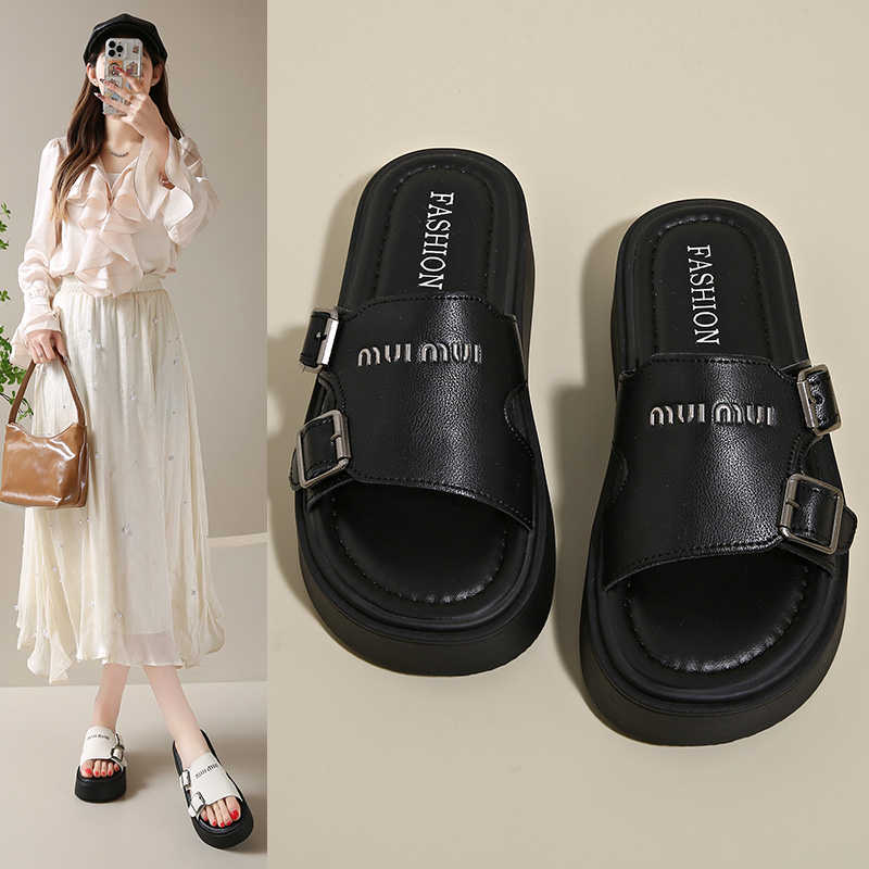 أحذية نسائية لطيفة غير قابلة ل - مراجعة Water Shoes وسعره